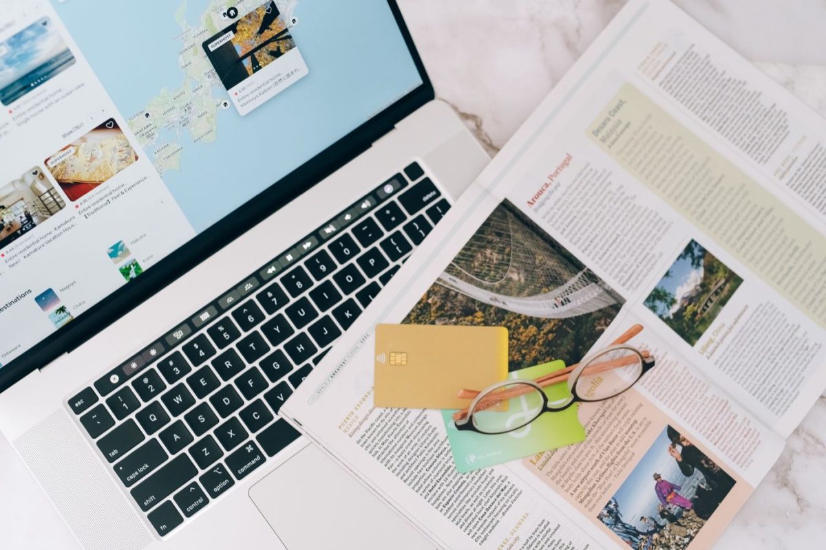 Quelle carte bancaire choisir pour voyager sans frais