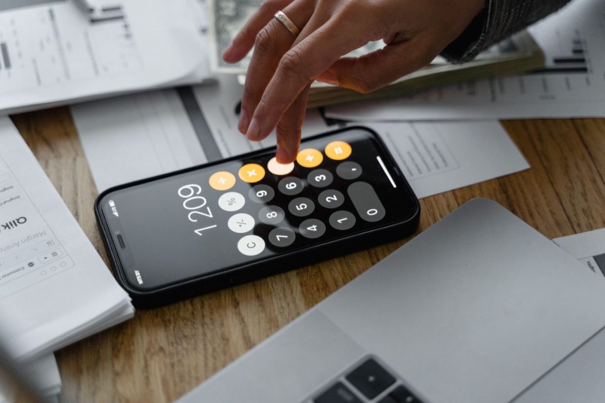 Comparatif d'applications pour suivre son budget en voyage
